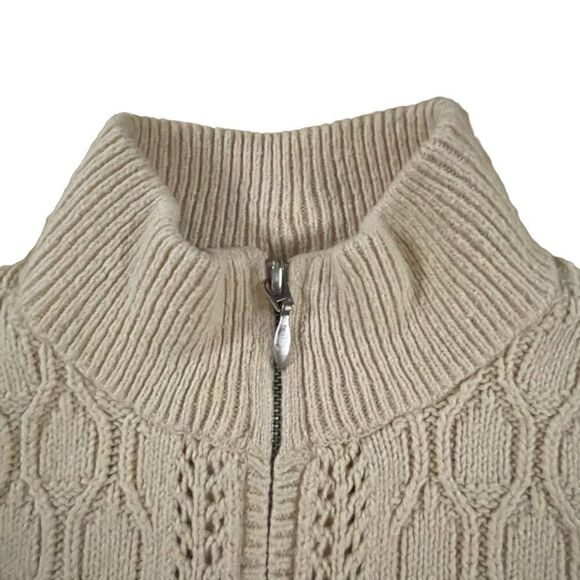 Unbranded ~ ivory cable knit sweater cardigan ~ size Small - Picture 2 of 8